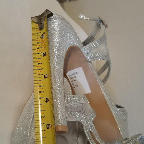Sweetie's Shoe Collection, Silver/Rhinestone Heels - Picture 6 of 6